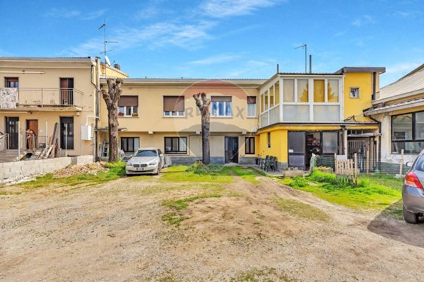 casa indipendente in vendita a Monza