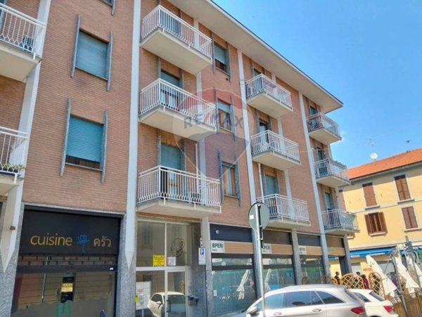 appartamento in vendita a Monza in zona Centro Storico