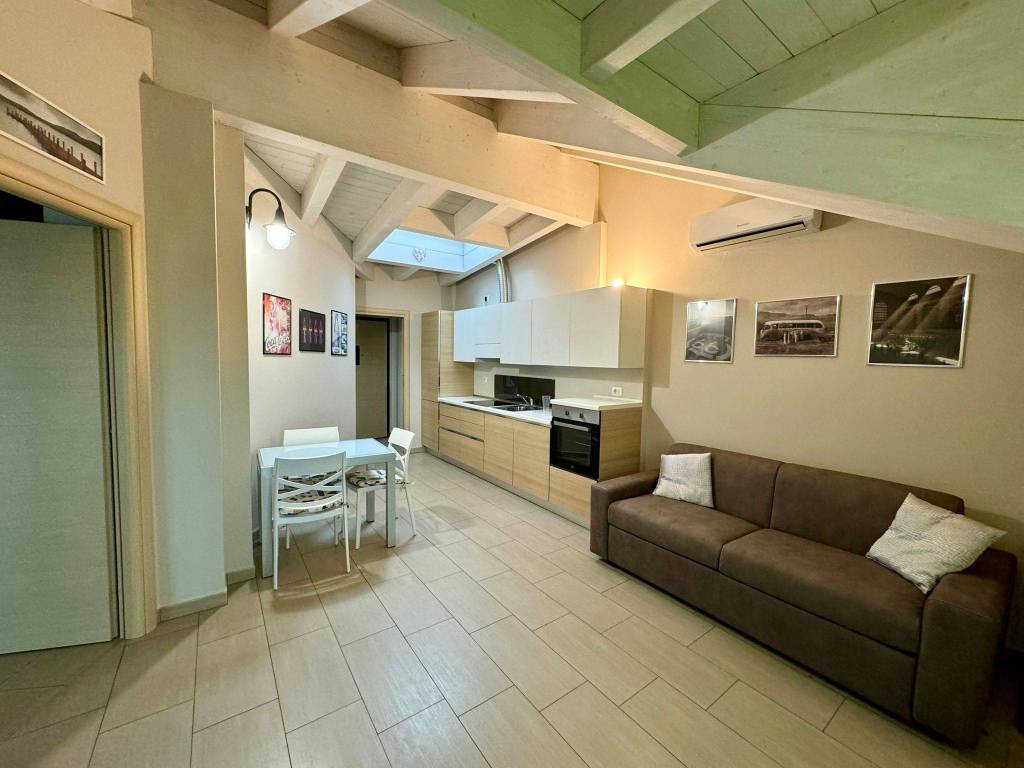 attico in vendita a Monza