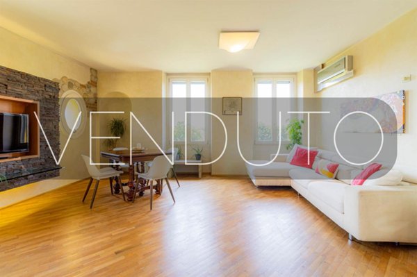 appartamento in vendita a Monza in zona Centro Storico