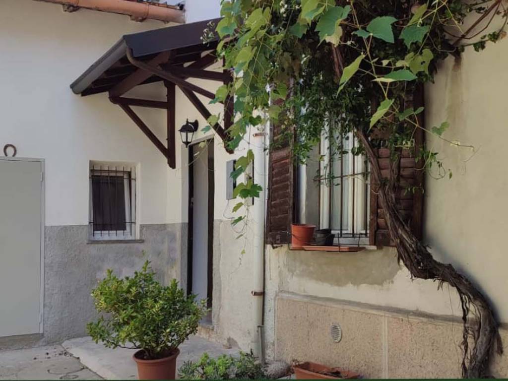 appartamento in vendita a Monza in zona Ospedale San Gerardo