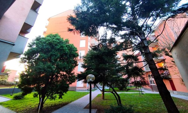 appartamento in vendita a Monza