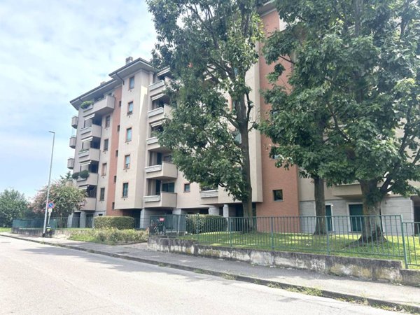 appartamento in vendita a Monza