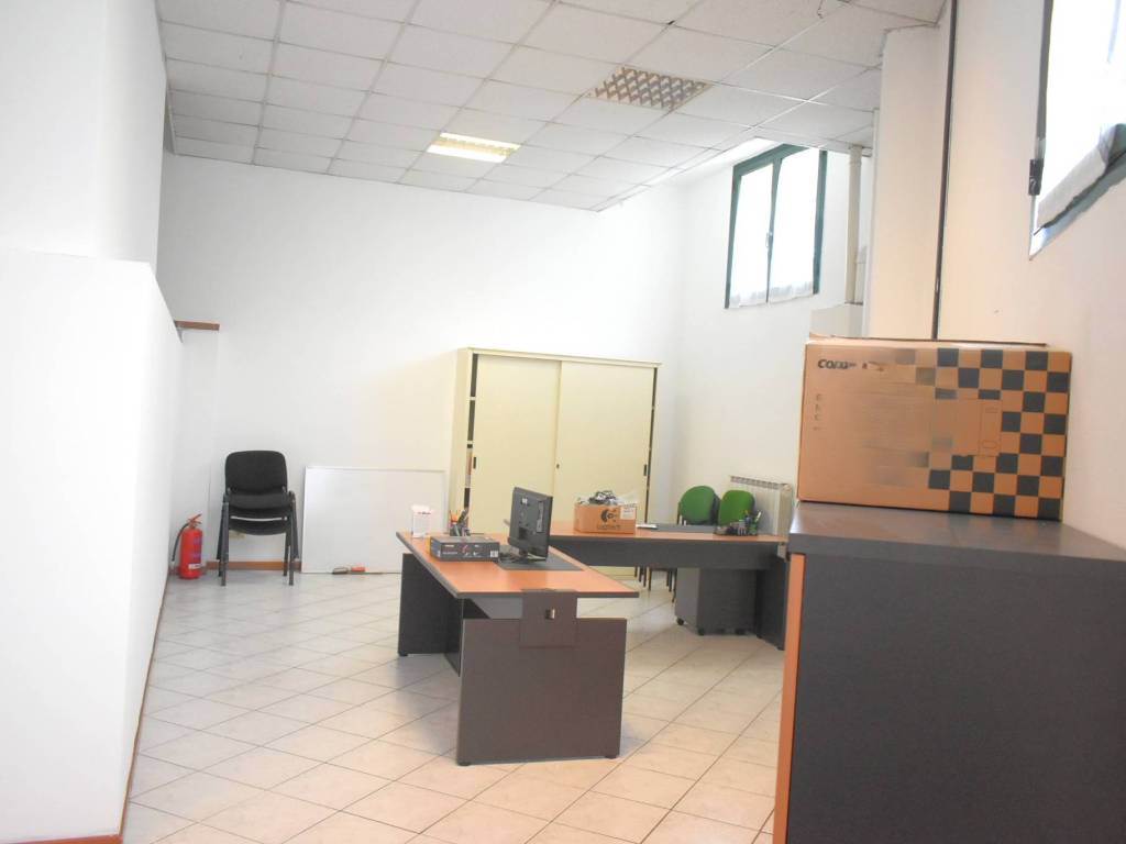 ufficio in vendita a Monza