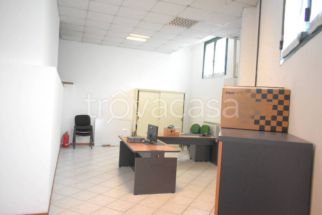 ufficio in vendita a Monza