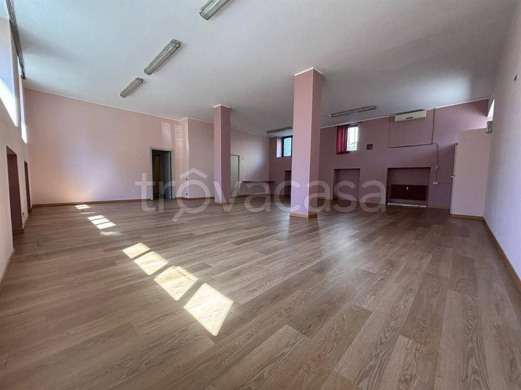 ufficio in vendita a Monza