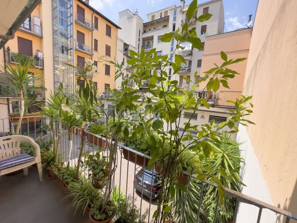 casa indipendente in vendita a Monza in zona Centro Storico