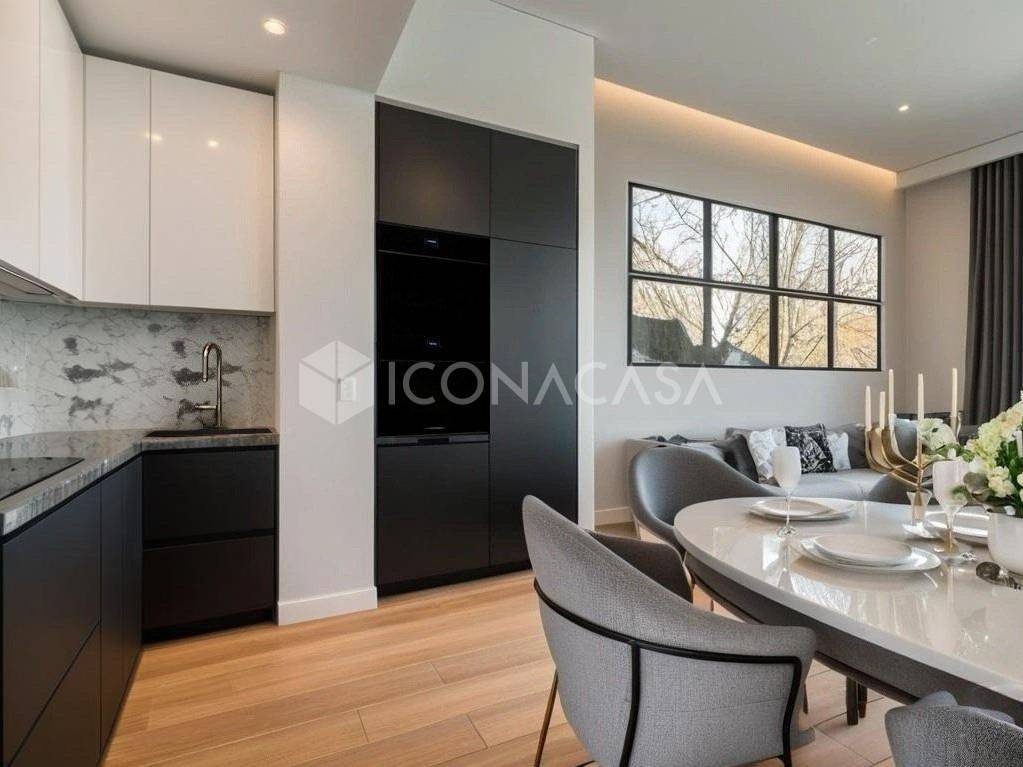 appartamento in vendita a Monza in zona Centro Storico