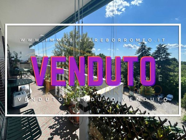 appartamento in vendita a Monza in zona Centro Storico