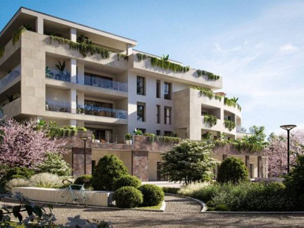 appartamento in vendita a Monza in zona Centro Storico