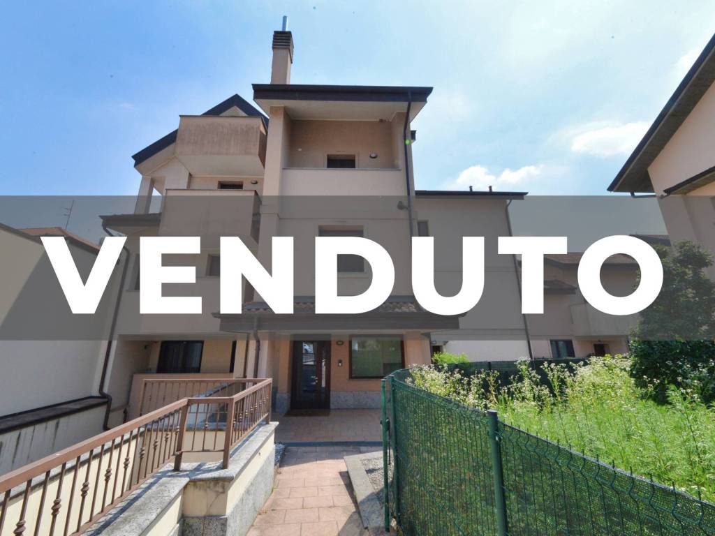appartamento in vendita a Monza in zona Ospedale San Gerardo