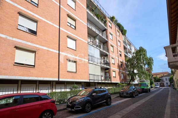 appartamento in vendita a Monza in zona Centro Storico