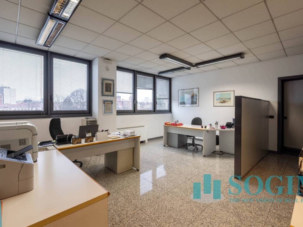 ufficio in vendita a Monza