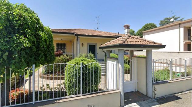 casa indipendente in vendita a Monza
