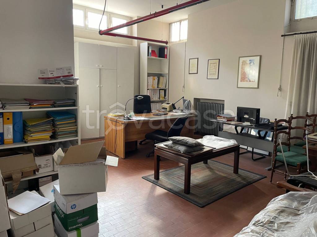 ufficio in vendita a Monza