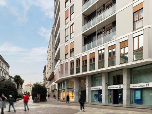 ufficio in vendita a Monza in zona Centro Storico