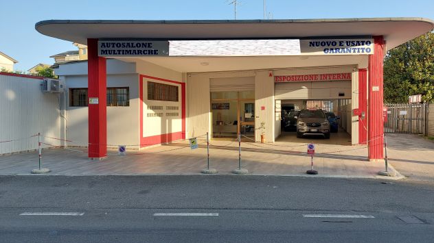 negozio in vendita a Monza