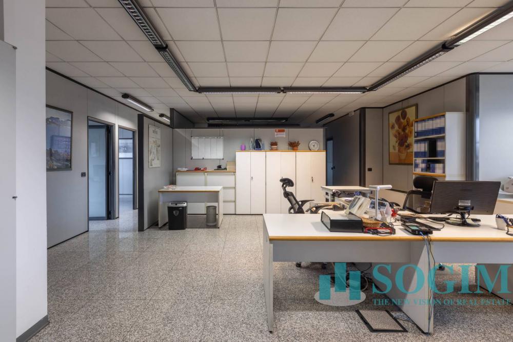 ufficio in vendita a Monza