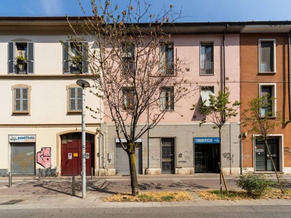 appartamento in vendita a Monza in zona Centro Storico