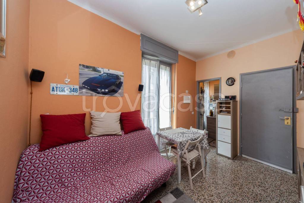 appartamento in vendita a Monza in zona Centro Storico