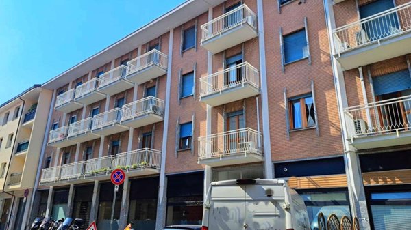 appartamento in vendita a Monza in zona Centro Storico
