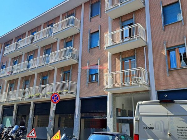 appartamento in vendita a Monza in zona Centro Storico