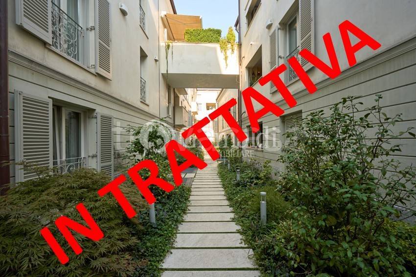 appartamento in vendita a Monza in zona Centro Storico