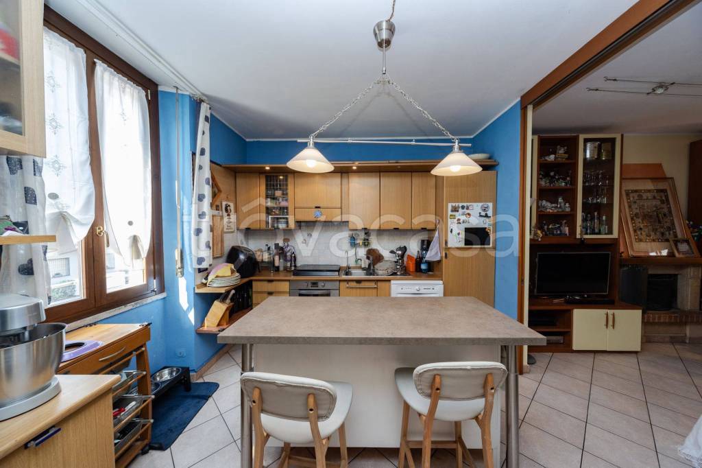 appartamento in vendita a Monza in zona Centro Storico