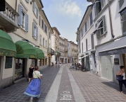negozio in vendita a Monza in zona Centro Storico