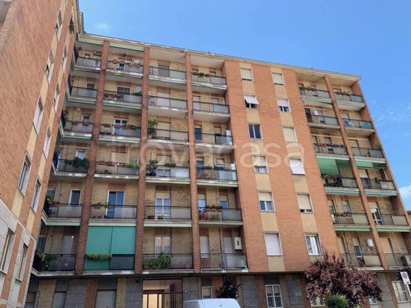 appartamento in vendita a Monza in zona Centro Storico