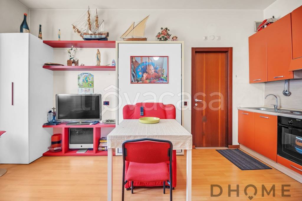 appartamento in vendita a Monza in zona Centro Storico