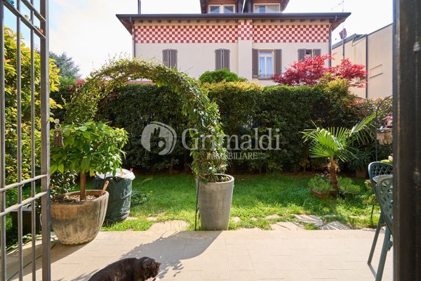 appartamento in vendita a Monza in zona Centro Storico