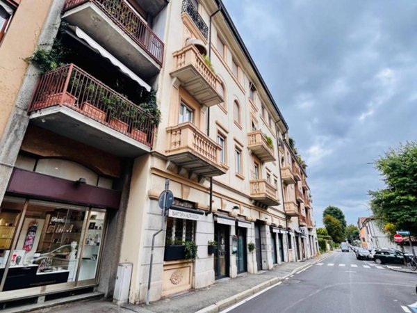 appartamento in vendita a Monza
