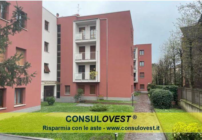 appartamento in vendita a Monza in zona Ospedale San Gerardo
