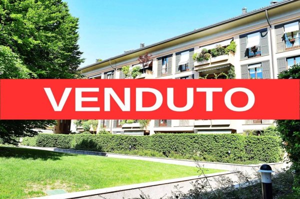 appartamento in vendita a Monza in zona Centro Storico