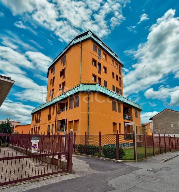 appartamento in vendita a Monza