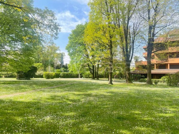 appartamento in vendita a Monza in zona Ospedale San Gerardo
