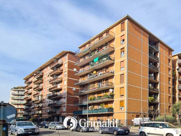 appartamento in vendita a Monza in zona Centro Storico