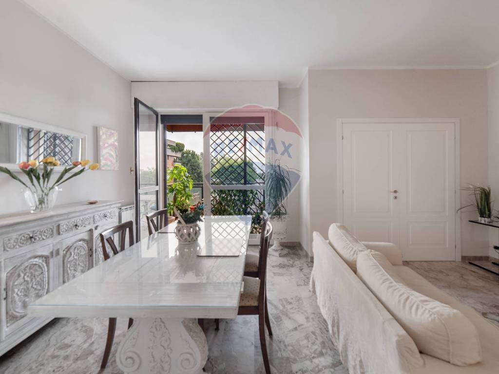 appartamento in vendita a Monza in zona Ospedale San Gerardo