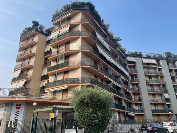 appartamento in vendita a Monza in zona Ospedale San Gerardo