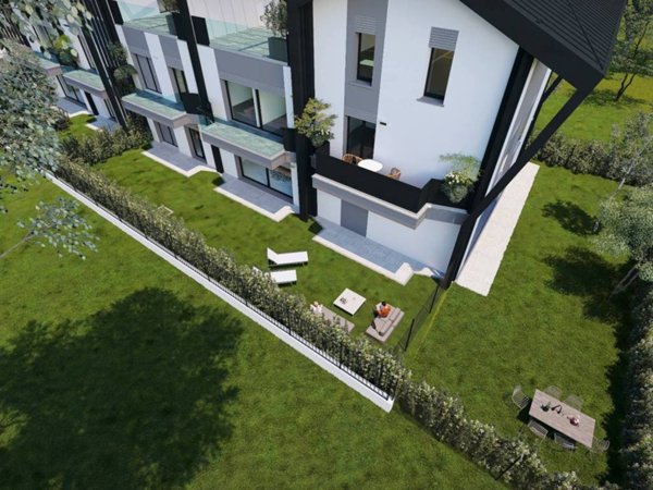 casa indipendente in vendita a Monza