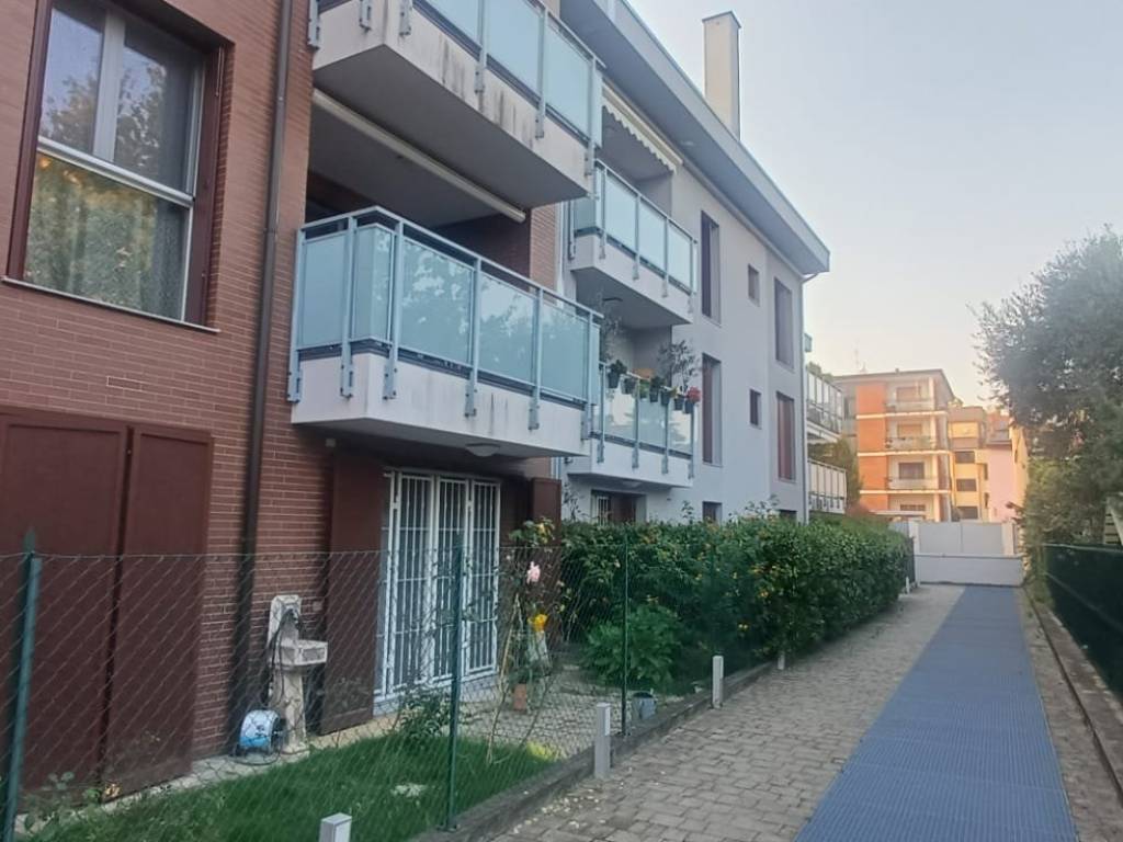 appartamento in vendita a Monza