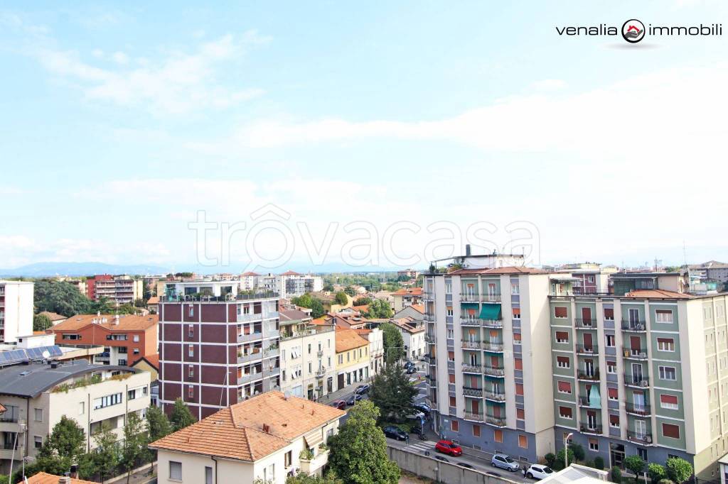 appartamento in vendita a Monza