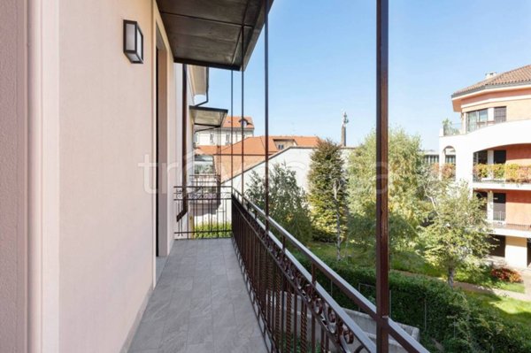 appartamento in vendita a Monza in zona Centro Storico