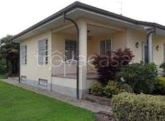 casa indipendente in vendita a Monza