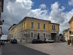 ufficio in vendita a Monza