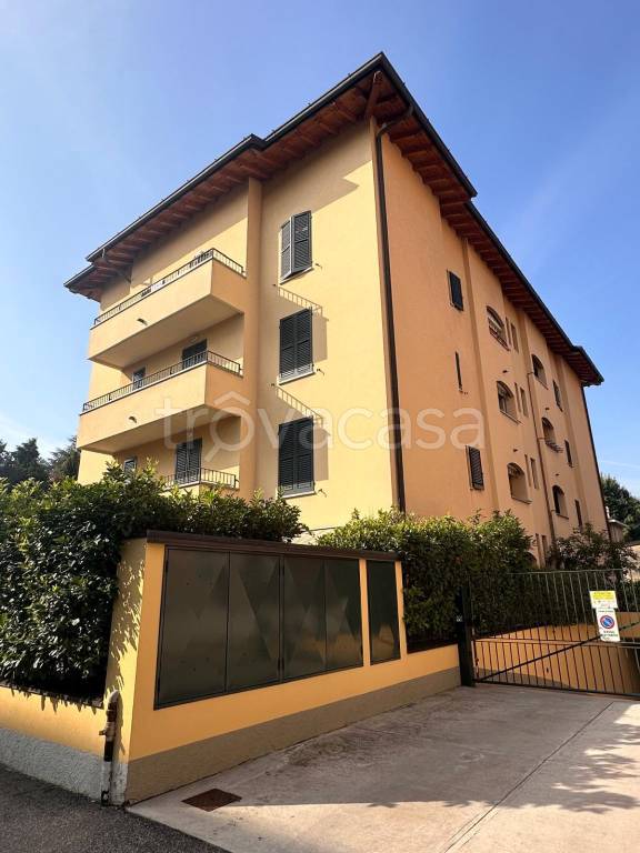 appartamento in vendita a Monza