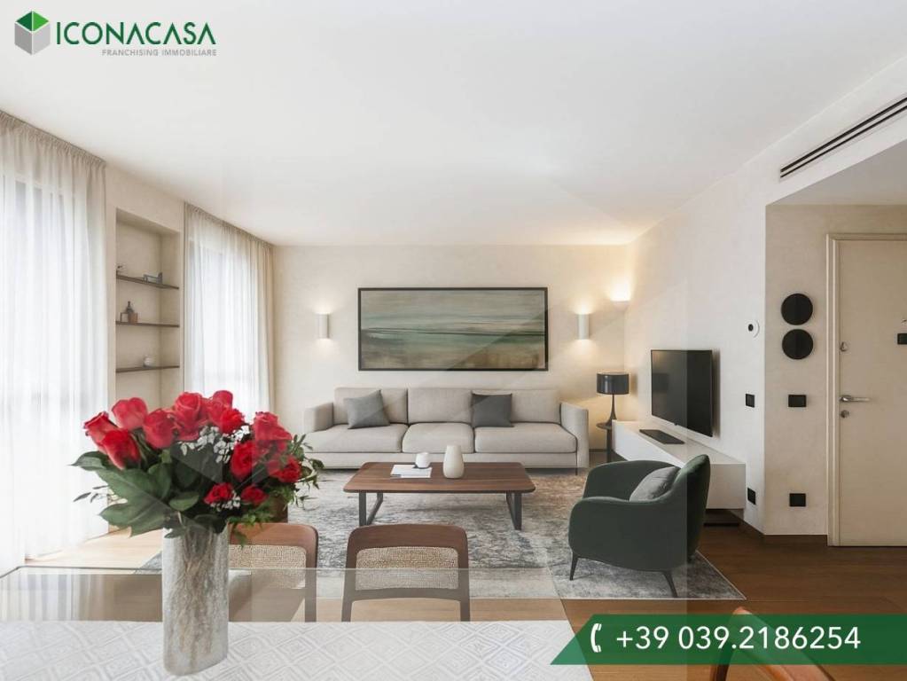 appartamento in vendita a Monza in zona Centro Storico