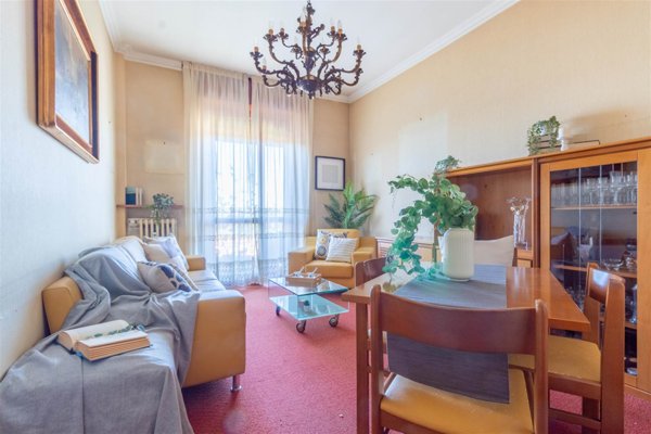 appartamento in vendita a Monza in zona Ospedale San Gerardo