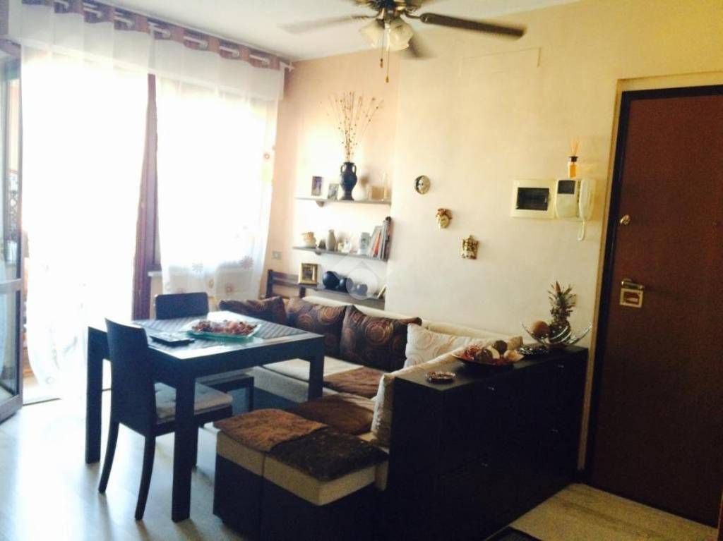 appartamento in vendita a Monza in zona Centro Storico